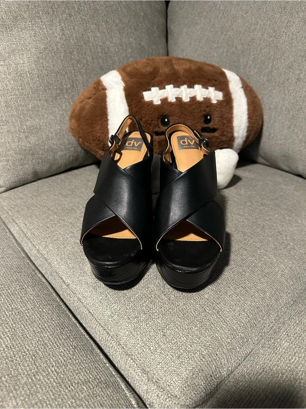 Dolce Vita bold platform